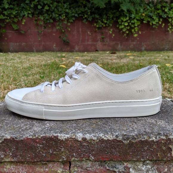 Common Projects Shell Toe Low sz 42 - Picture 1 of 8